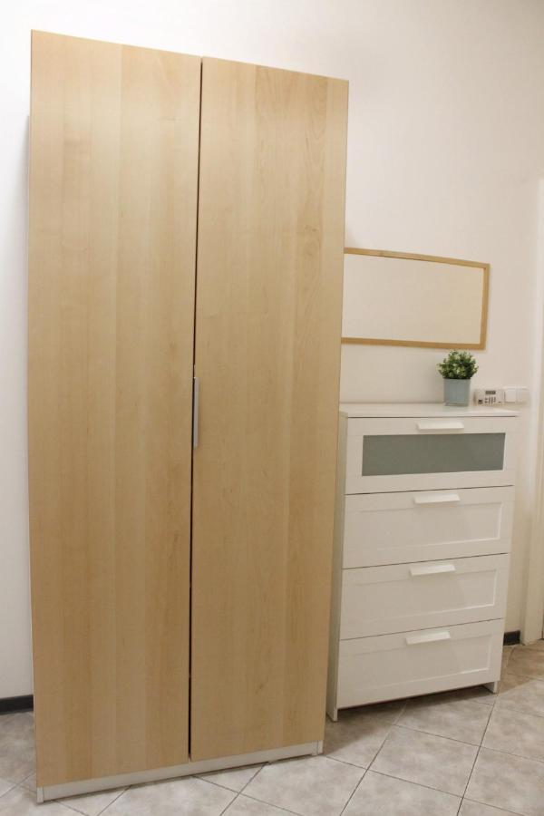 Modern Apartment Ve Smeckach 28 プラハ エクステリア 写真